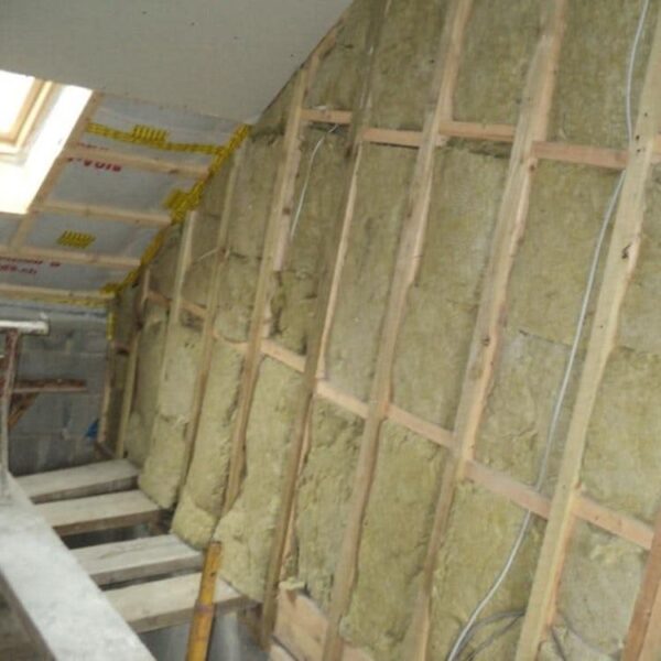 30mm Rockwool RWA45 Acoustic Insulation Slab 1200 x 600mm 138.24m2 Pallet - Image 2